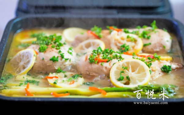 想吃西餐，教你做檸檬蘆筍雞扒，簡(jiǎn)單易學(xué)，好吃停不下來